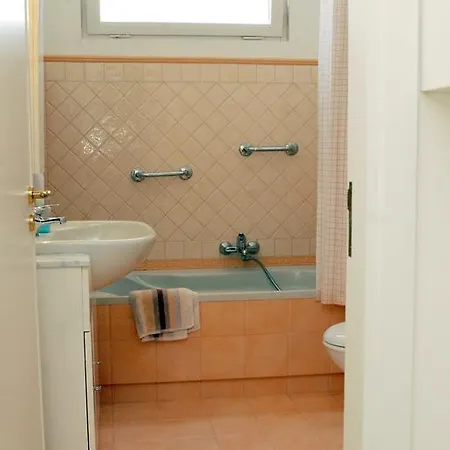 Tina's House Apartament Lecce