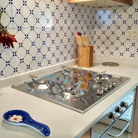 Tina's House דירה לצ'ה