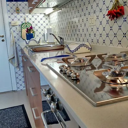 דירה Tina's House *